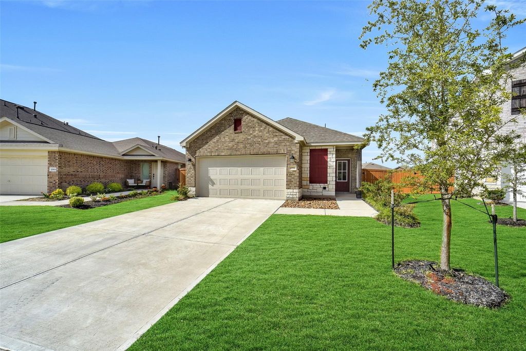 10902 Bonfire Trail, Beasley, TX 77417