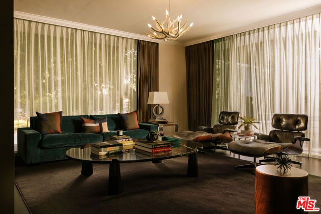 8787 Shoreham Drive 101, West Hollywood, CA 90069