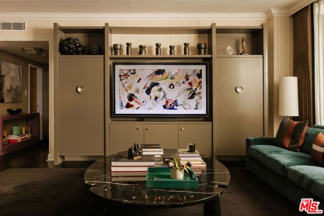 8787 Shoreham Drive 101, West Hollywood, CA 90069