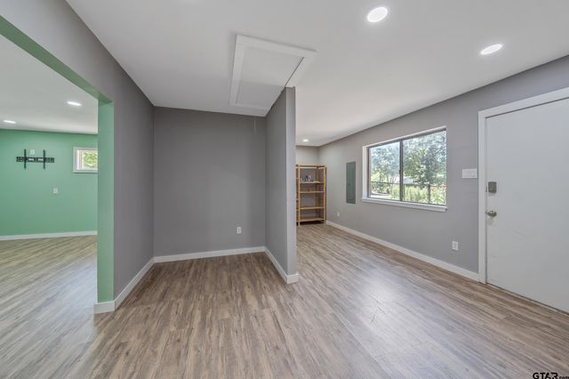 607 Northgate Rd, Hideaway, TX 75771
