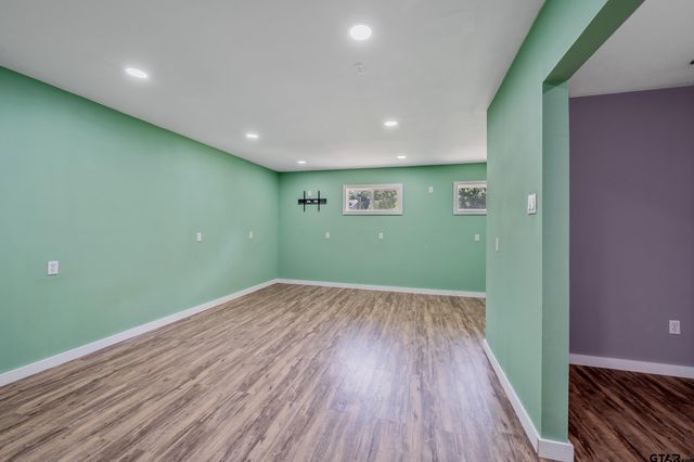 607 Northgate Rd, Hideaway, TX 75771