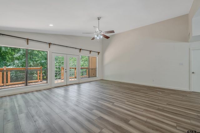 607 Northgate Rd, Hideaway, TX 75771