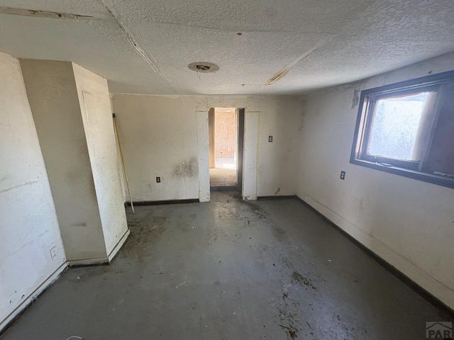 1321 Palmer Ave, Pueblo, CO 81004