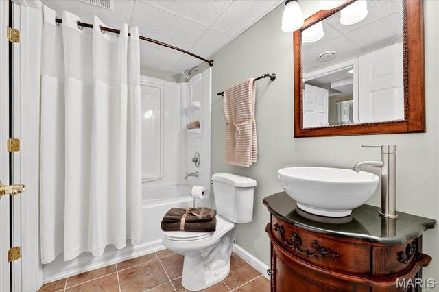 763 River Glen Drive, O'fallon, MO 63368