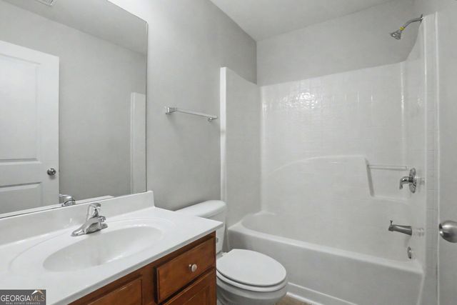 5124 Madeline Place, Stone Mountain, GA 30083