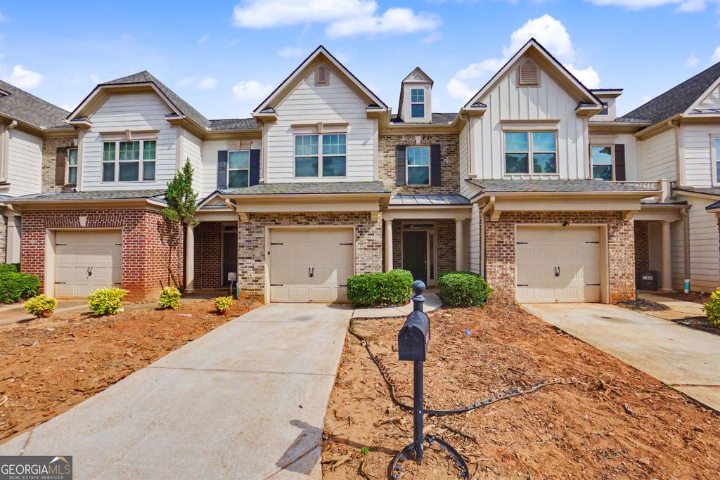 5124 Madeline Place, Stone Mountain, GA 30083