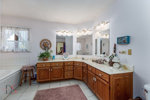 4610 Shady Lane, Morris, IL 60450