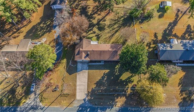 255 Foxcroft Road, Whispering Pines, NC 28327