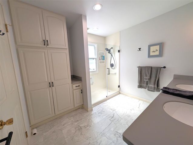 3302 BAER BEACH Road B1 & B2, Erie, PA 16505