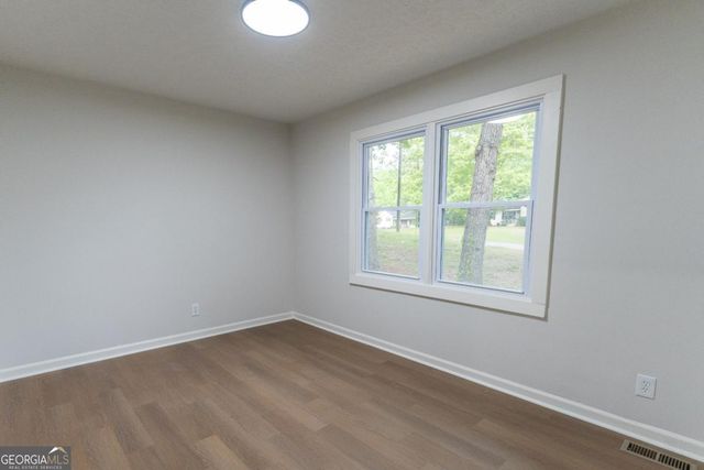 6581 Kellogg Drive, Acworth, GA 30102