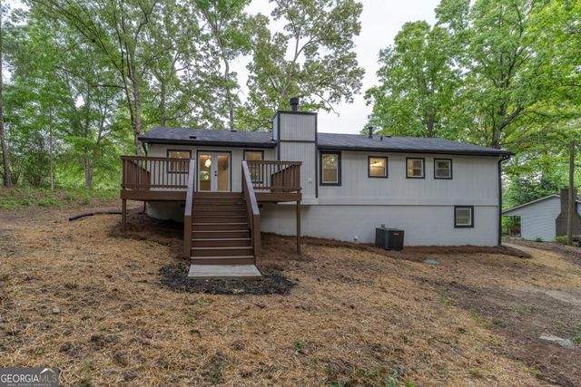 6581 Kellogg Drive, Acworth, GA 30102