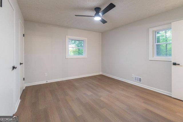 6581 Kellogg Drive, Acworth, GA 30102