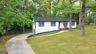6581 Kellogg Drive, Acworth, GA 30102