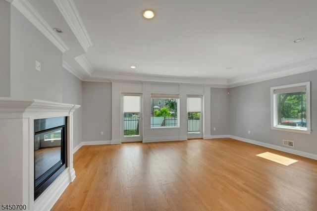505 Post Ave, Lyndhurst Twp., NJ 07071