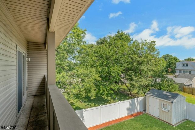 505 Post Ave, Lyndhurst Twp., NJ 07071