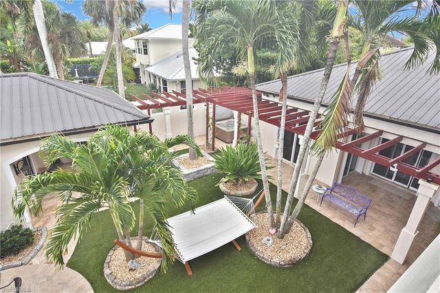 1229 Plumosa DR, Fort Myers, FL 33901