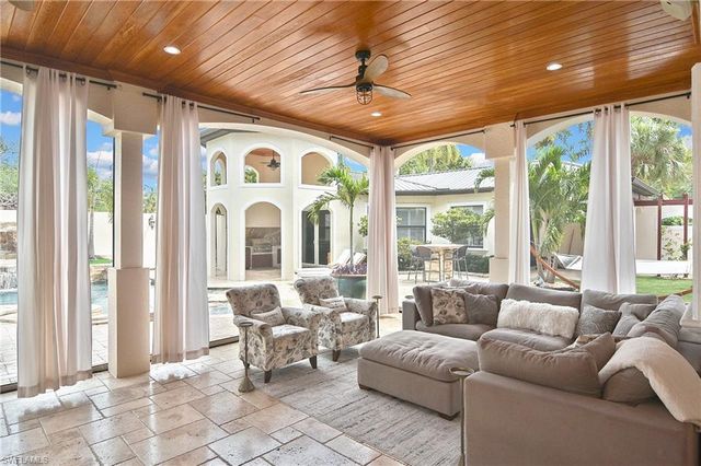 1229 Plumosa DR, Fort Myers, FL 33901