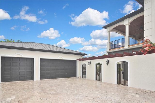 1229 Plumosa DR, Fort Myers, FL 33901