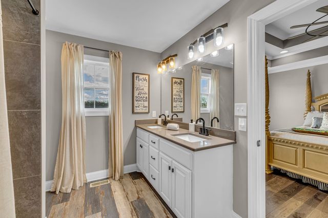 852 Longview Rd, Shelbyville, TN 37160