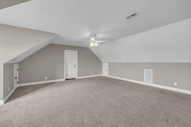 852 Longview Rd, Shelbyville, TN 37160