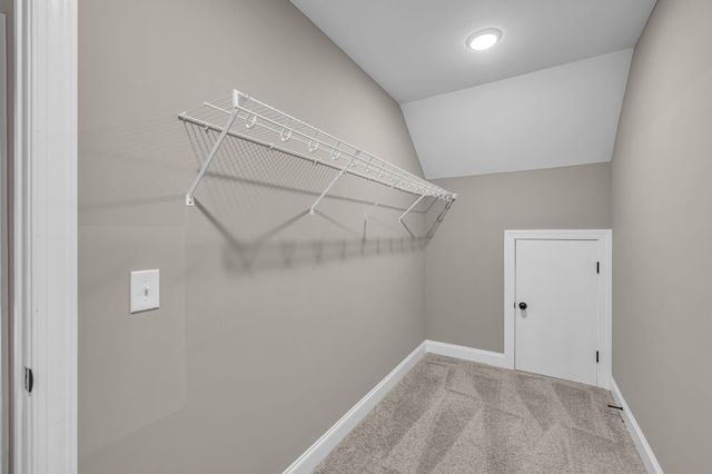 852 Longview Rd, Shelbyville, TN 37160