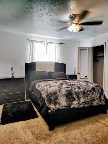 3034 Cinnamon Glen Drive, Houston, TX 77073