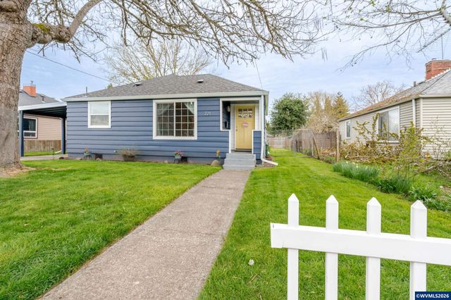 221 Jennings St, Lebanon, OR 97355