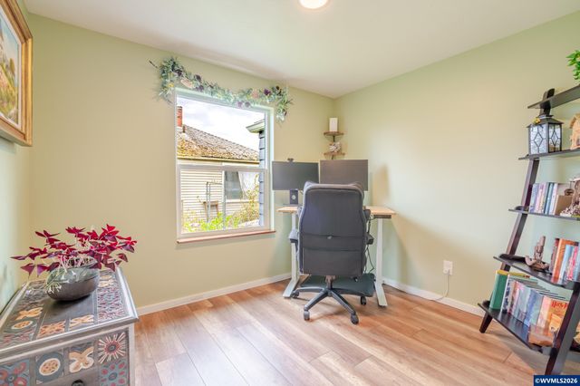 221 Jennings St, Lebanon, OR 97355