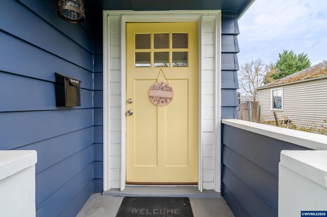 221 Jennings St, Lebanon, OR 97355