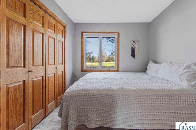 101 Mapleridge Drive, Mankato, MN 56001