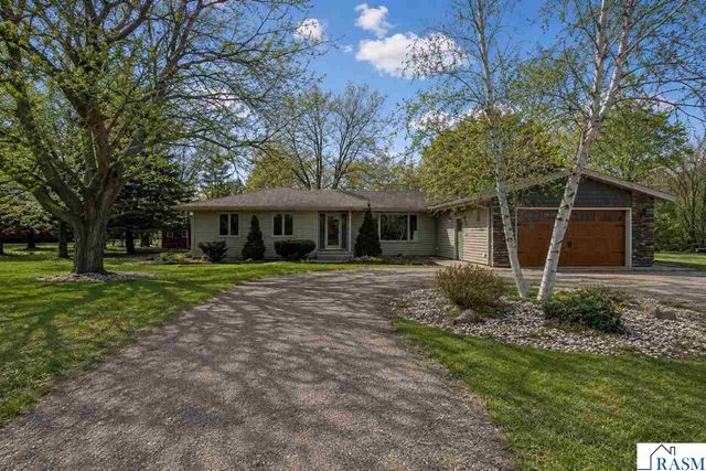 101 Mapleridge Drive, Mankato, MN 56001