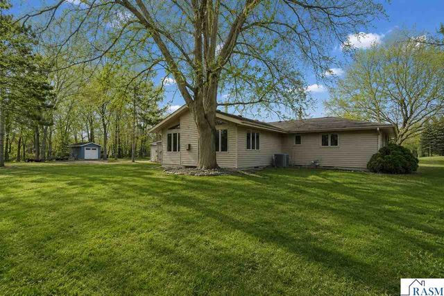 101 Mapleridge Drive, Mankato, MN 56001