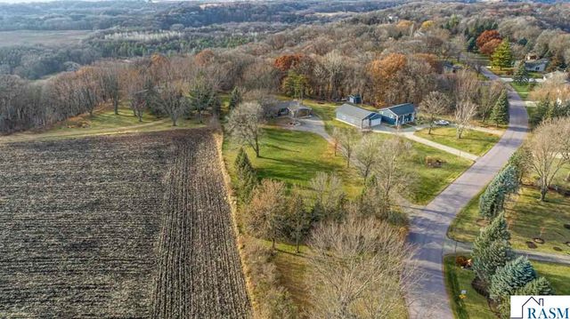 101 Mapleridge Drive, Mankato, MN 56001