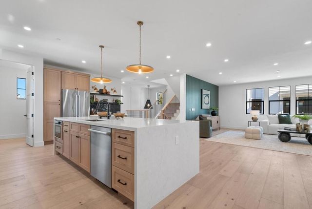 44 Sunnyside Avenue, Campbell, CA 95008