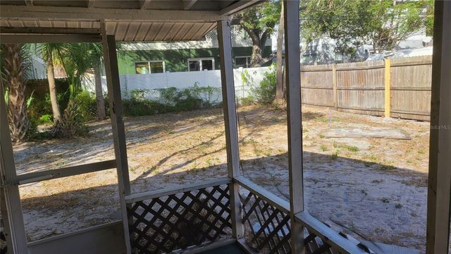 3109 W NAPOLEON AVENUE, Tampa, FL 33611