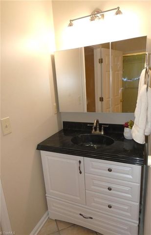 3982 Westridge Meadow Circle, Clemmons, NC 27012
