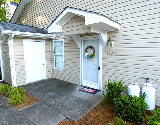 3982 Westridge Meadow Circle, Clemmons, NC 27012