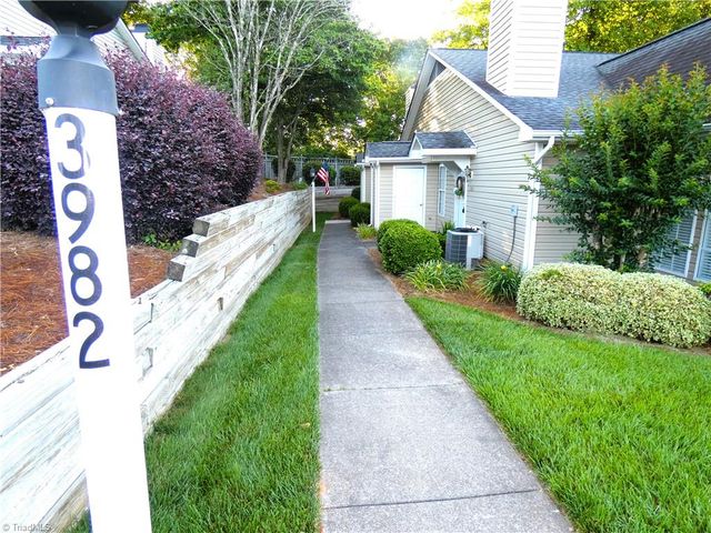 3982 Westridge Meadow Circle, Clemmons, NC 27012