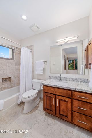 1887 E Desert Garden Drive, Tucson, AZ 85718