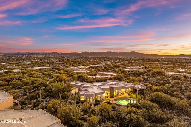 1887 E Desert Garden Drive, Tucson, AZ 85718