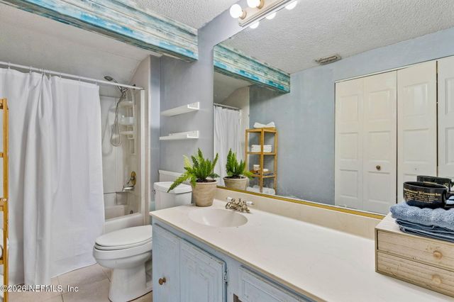 8702 COMO LAKE Drive, Jacksonville, FL 32256