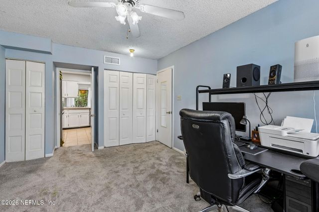 8702 COMO LAKE Drive, Jacksonville, FL 32256