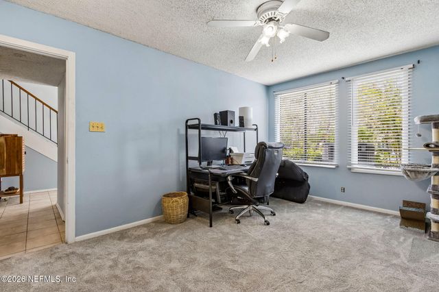 8702 COMO LAKE Drive, Jacksonville, FL 32256