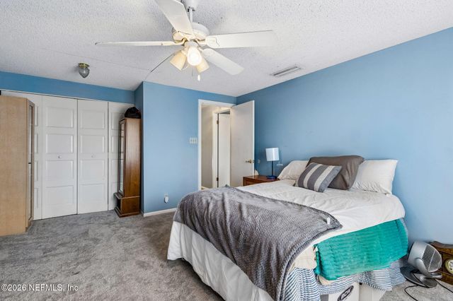 8702 COMO LAKE Drive, Jacksonville, FL 32256