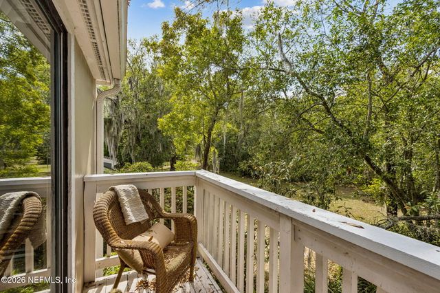 8702 COMO LAKE Drive, Jacksonville, FL 32256