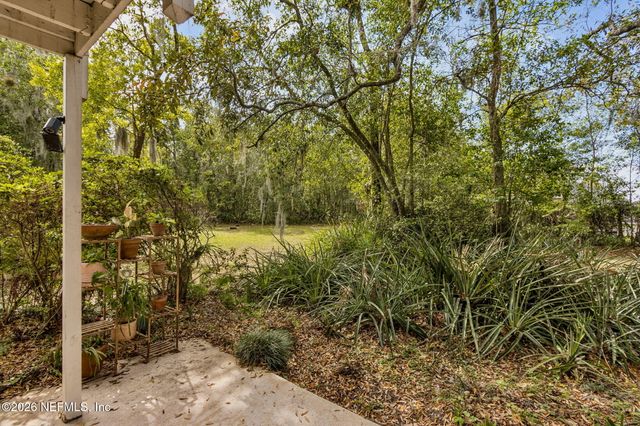 8702 COMO LAKE Drive, Jacksonville, FL 32256