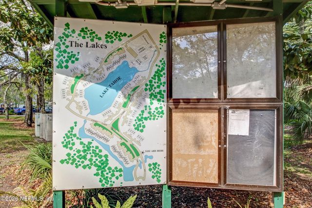 8702 COMO LAKE Drive, Jacksonville, FL 32256