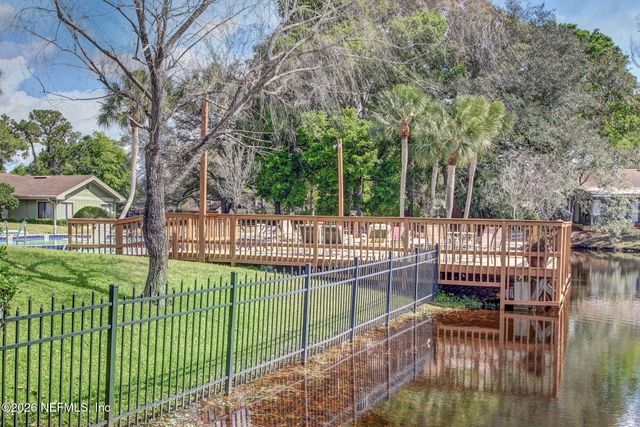 8702 COMO LAKE Drive, Jacksonville, FL 32256