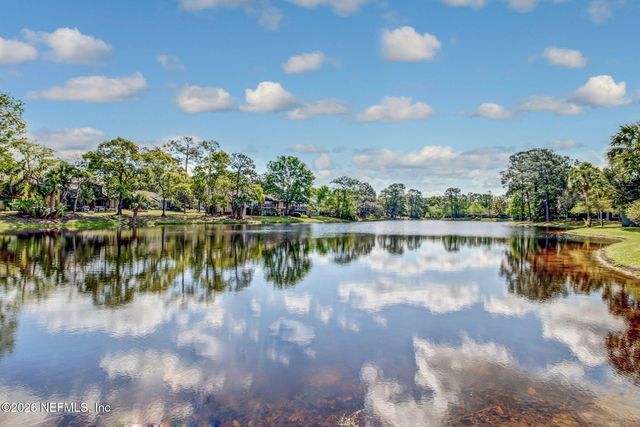 8702 COMO LAKE Drive, Jacksonville, FL 32256