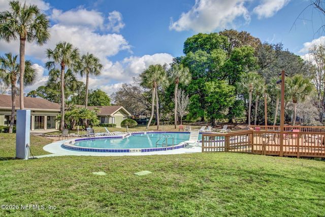 8702 COMO LAKE Drive, Jacksonville, FL 32256